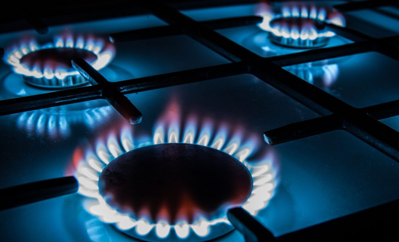 Gas stoves emit unsafe levels of nitrogen dioxide