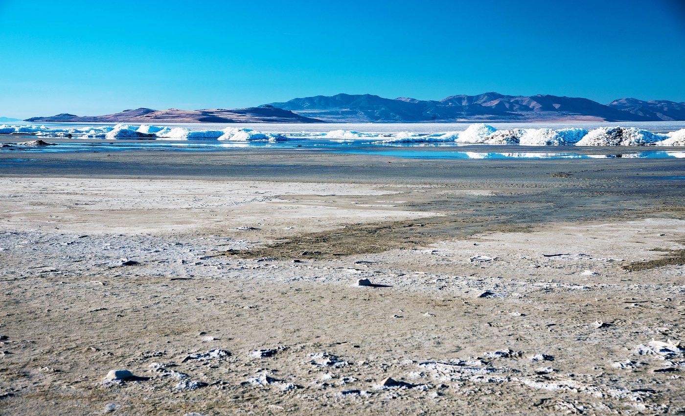 Great Salt Lake is drying up and causing major dust pollution