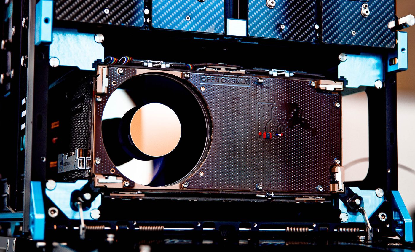 Take a glimpse at Earth's new AI observation satellite