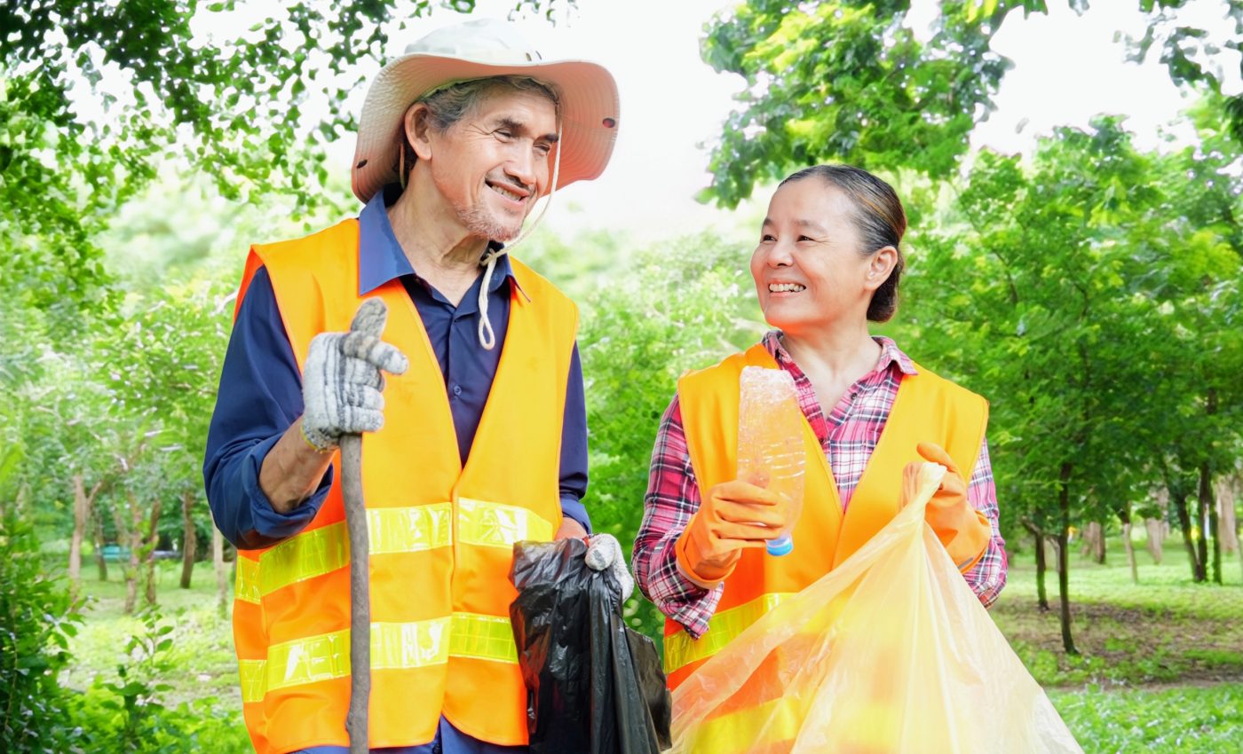 Volunteering for just one hour a week slows aging