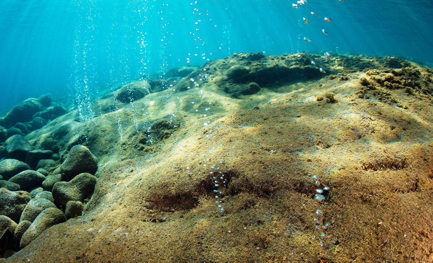 Mile-wide underwater volcano off the U.S. coast is expected to erupt at any time