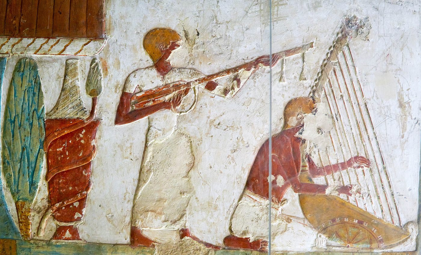 Discovery of ancient cymbals suggests that music connected Arabian cultures