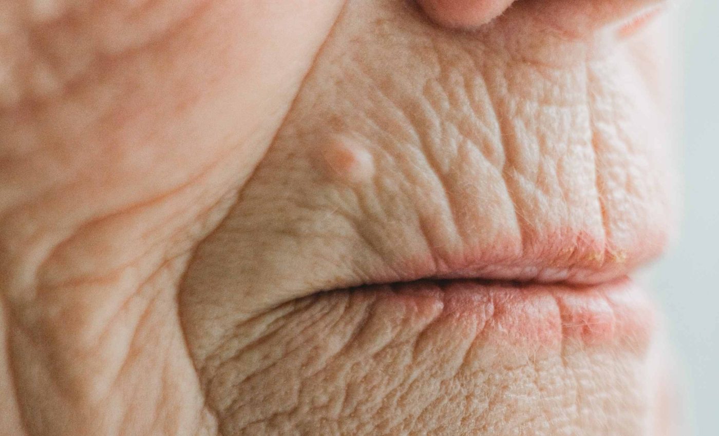 A scientific review analyzes the potential and limitations of NMN for slowing down aging