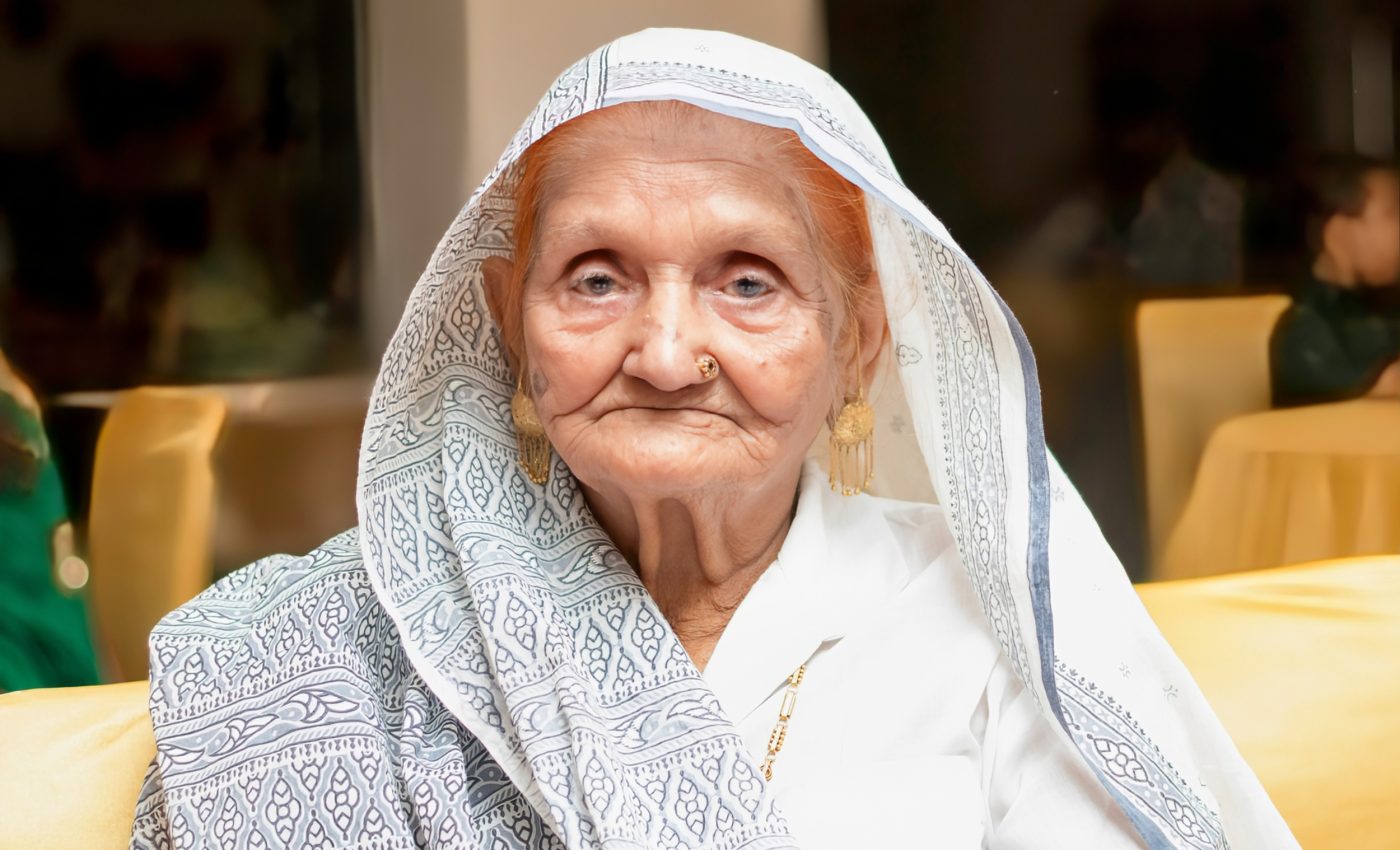 Healthy aging: How some people live past 100 years