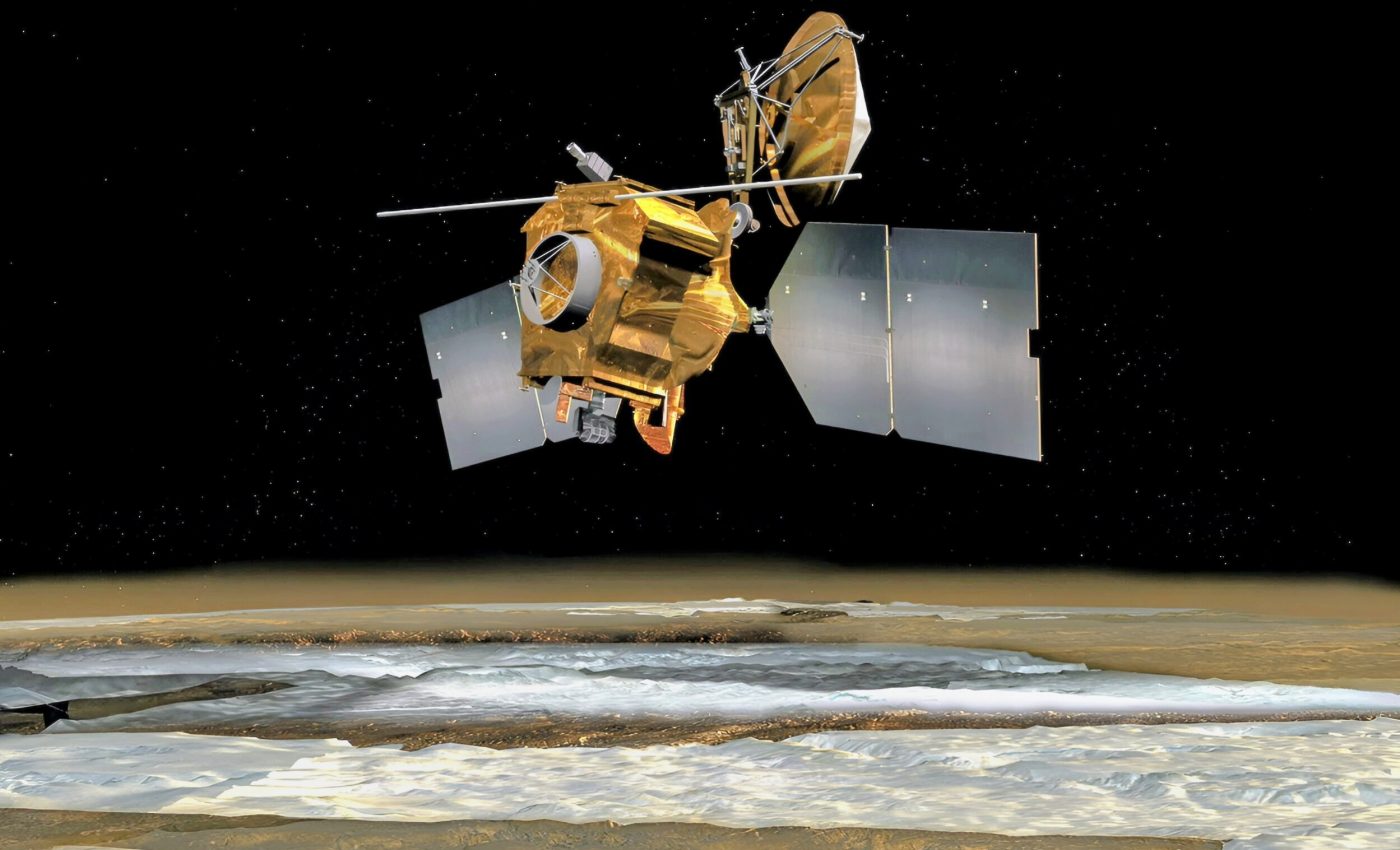 Mars Orbiter taught to 'roll over' for a view beneath the surface