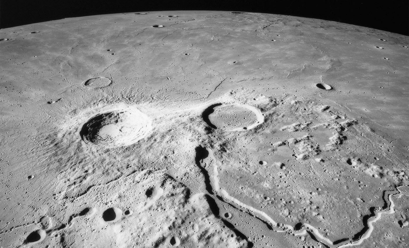 Meteorite from the moon tells a detailed story about lunar volcanoes