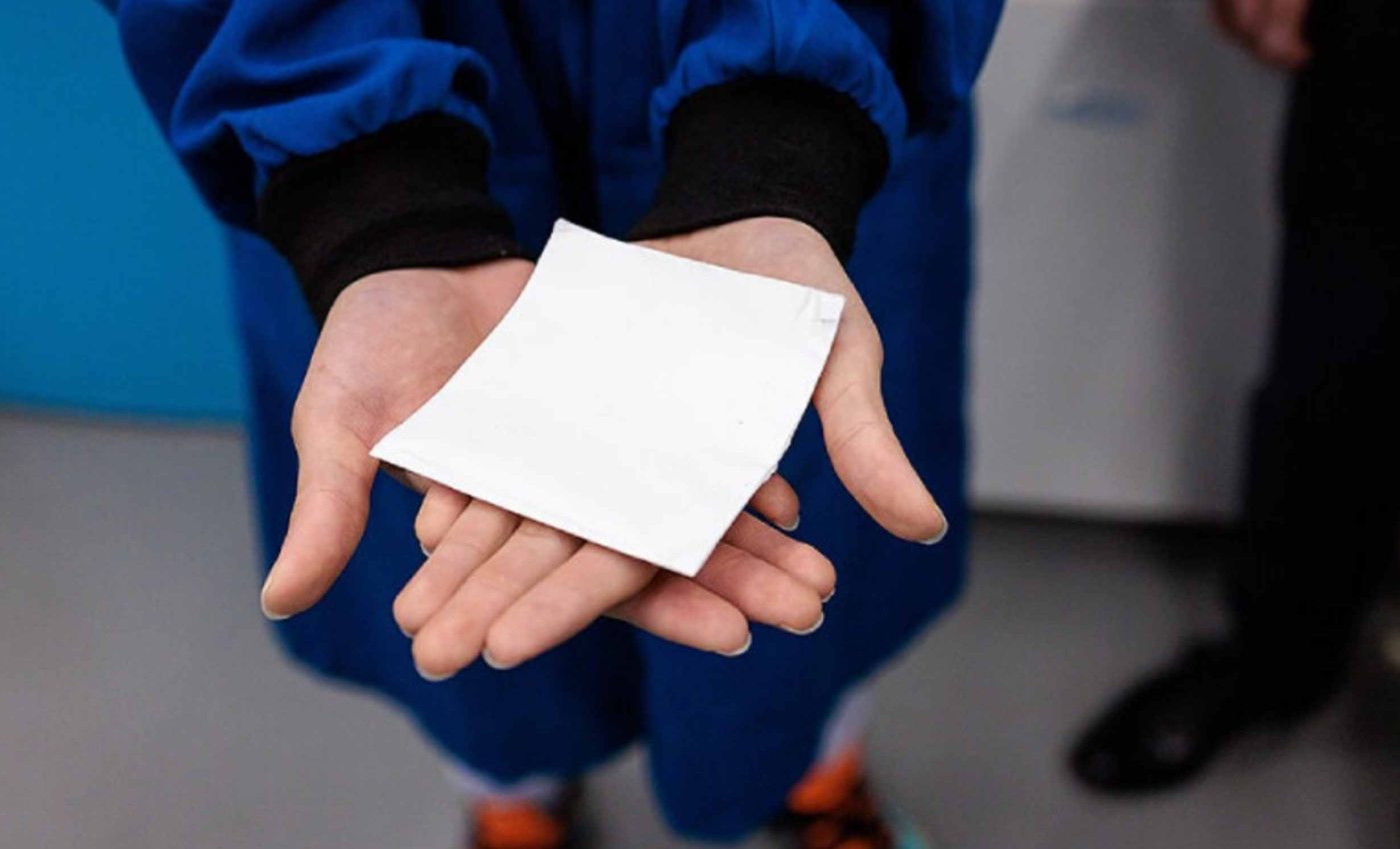 Young scientists create fabric capable of cooling interiors without air conditioning